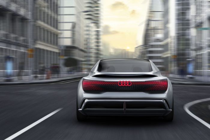 Audi Aicon Concept 2017 45 700x466