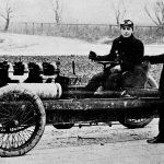 Barney Oldfield en coche