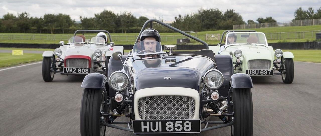 Todas las noticias de coches en un solo portal: Pruebas, fotos, vídeos, informes...