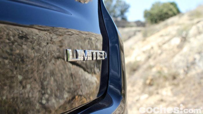 Jeep Compass Limited 2017 13 700x394