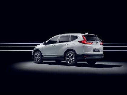 Honda CR-V Hybrid Prototype: el primer SUV híbrido de la marca llegará en 2018
