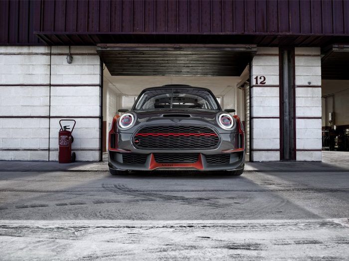 Mini John Cooper Works GP Concept frontal