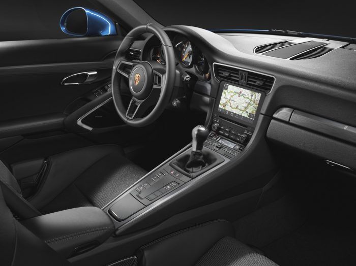 Porsche 911 Gt3 Touring Package 6 700x524