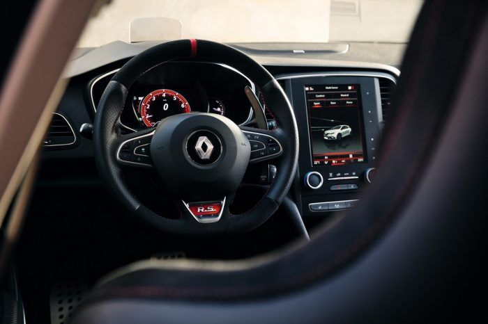 Renault Megane Rs 17 700x466