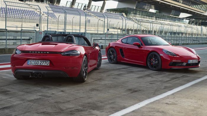 Porsche 718 GTS 2017 1 700x394
