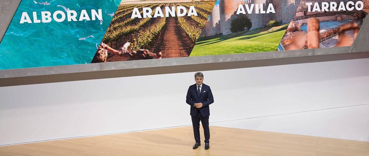 Todas las noticias de coches en un solo portal: Pruebas, fotos, vídeos, informes...