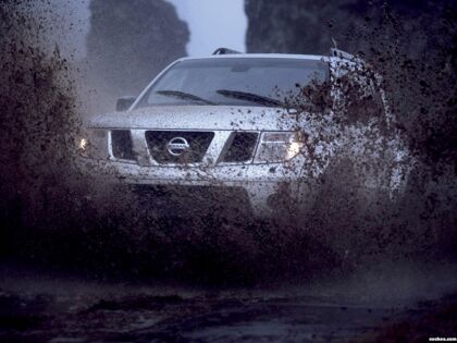 Arctic Trucks Nissan Pathfinder AT35 R51 2004