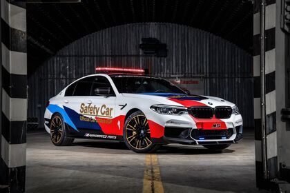 BMW M5, el nuevo Safety Car de Moto GP escoltará a Márquez en Valencia