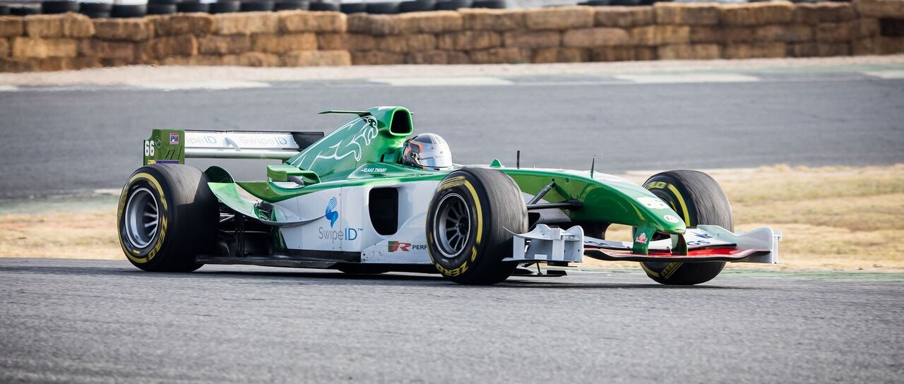 Todas las noticias de coches en un solo portal: Pruebas, fotos, vídeos, informes...