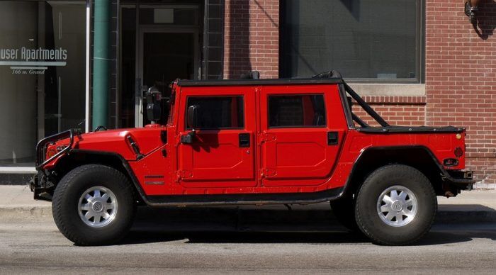 Hummer H1 Electrico Schwarzenegger 2 700x388