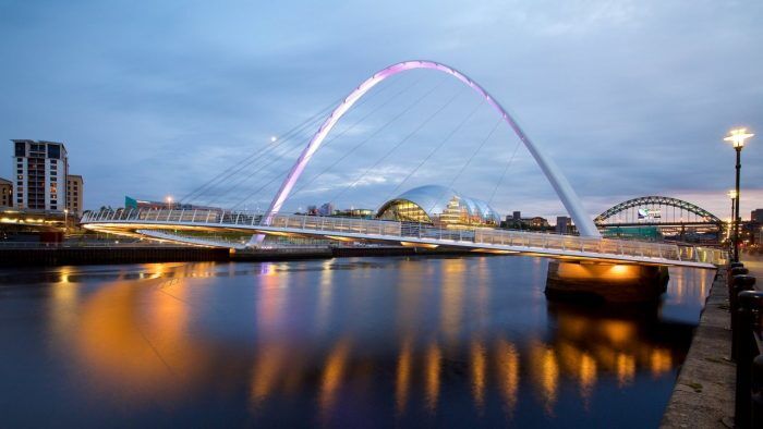 Puente Gateshead 700x394