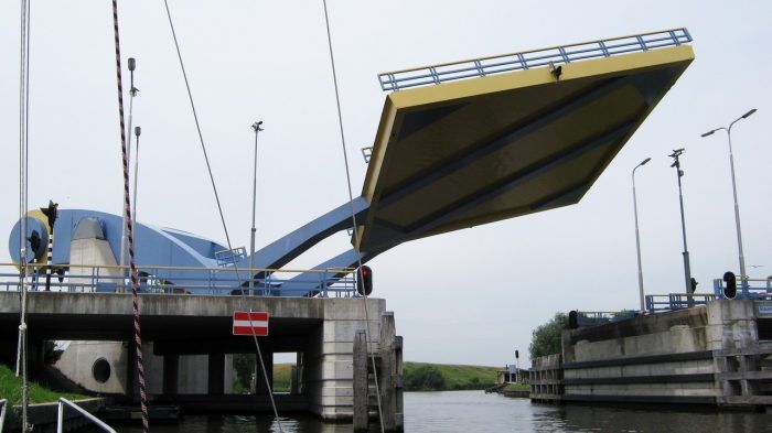 Puente Slauerhoffbrug 700x393