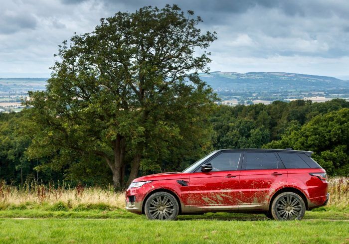 Range Rover Sport 2018 2 700x490