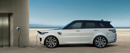 Range Rover Sport P400e 2018, híbrido enchufable por primera vez