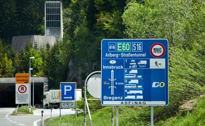 Tunel Arlberg 700x431