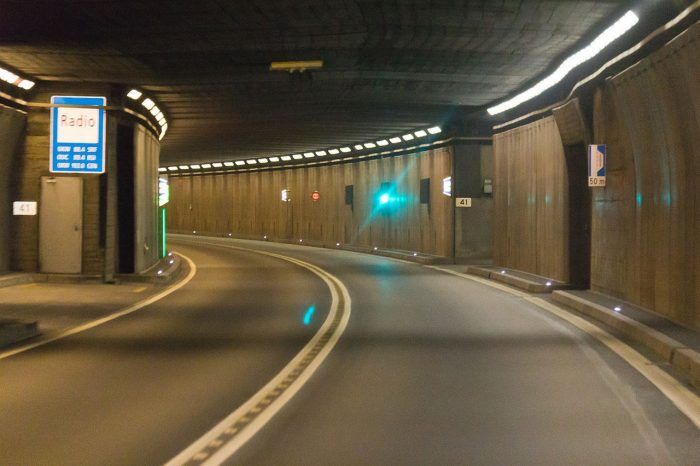 Tunel San Gotardo 700x466