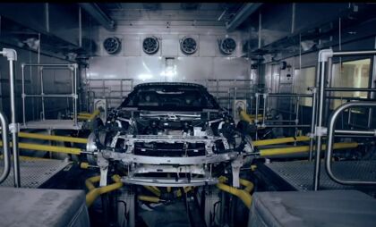 BMW muestra el montaje del próximo i8 Roadster en un vídeo oficial