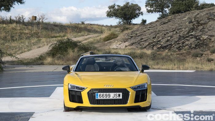 Audi R8 Spyder Prueba 16 700x394
