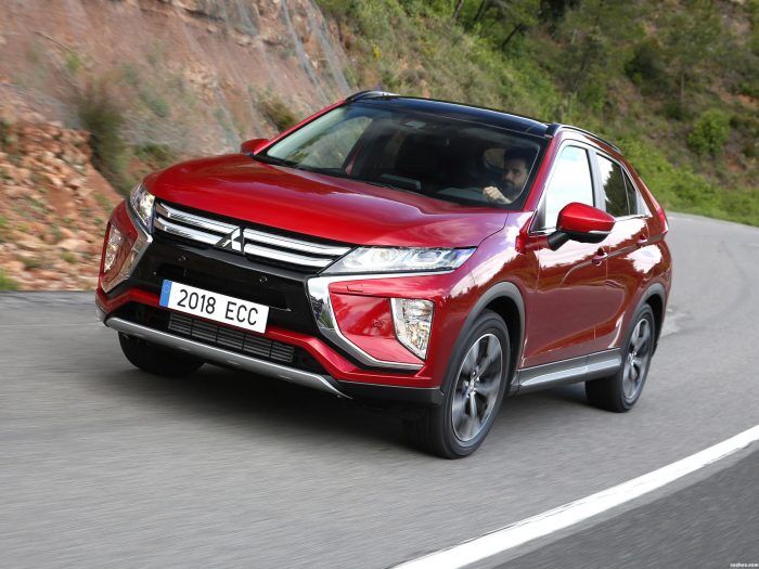 Mitsubishi Eclipse Cross 2017 R33 700x525