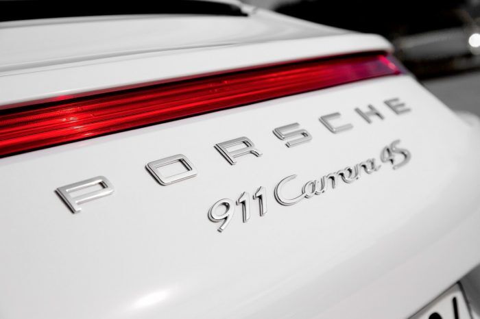 Porsche 911 Cabrio 2016 30 700x466
