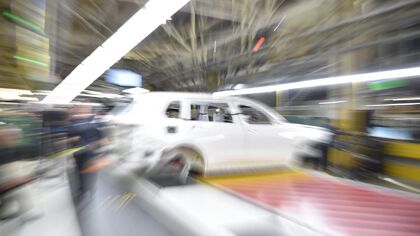 ¿Y sí la industria del automóvil ya hubiera llegado a su pico máximo?