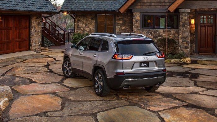 Jeep Cherokee 2019 USA 3 700x394