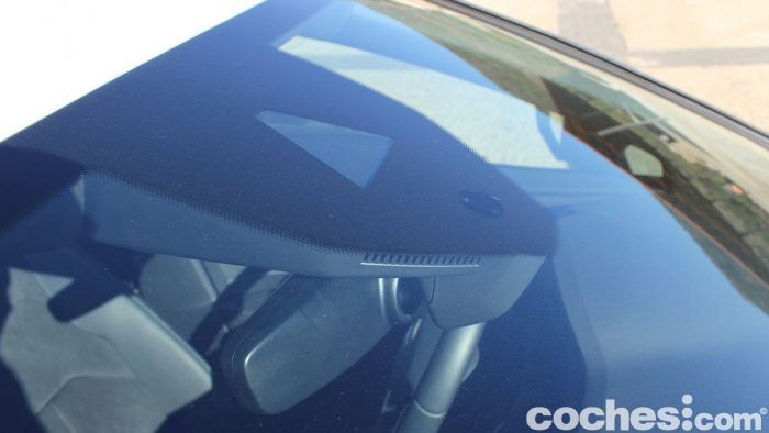 SEAT Leon Cupra ST 2017 Interior 28 700x394