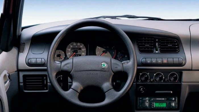1996 Skoda Felicia 700x394