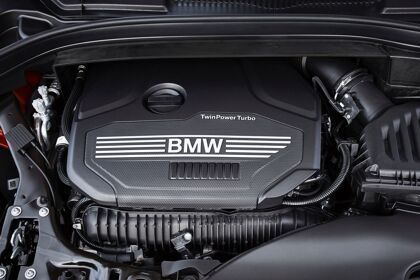 Jaguar Land Rover y BMW amplían su compromiso de motores