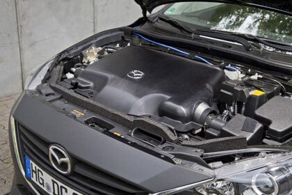 Mazda quiere competir contra los eléctricos con su motor de gasolina Skyactiv-3