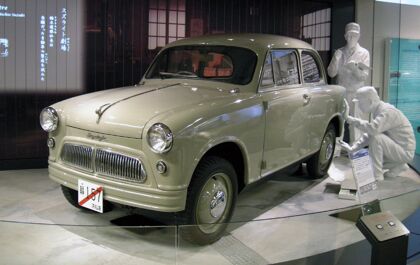 Suzuki Suzulight, el primer vehículo de cuatro ruedas de la marca