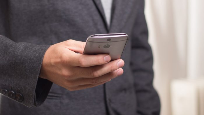 Telephone 586268 1280 E1584953026615 700x394