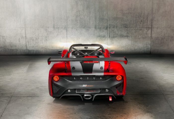 Lotus 3 Eleven 430 19 02 2018 3 700x477