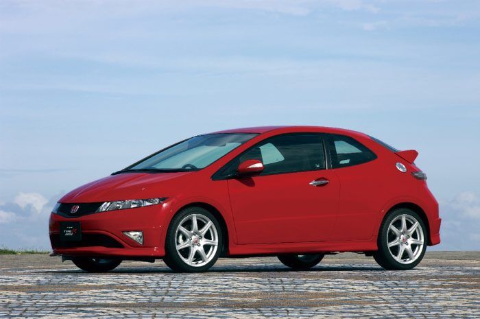 Honda Civic Type R Euro 1 700x465