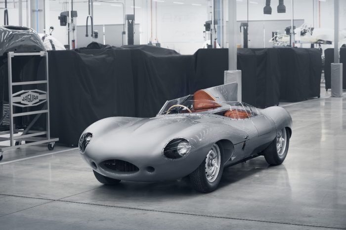 Jaguar D Type Produccion 3 700x466
