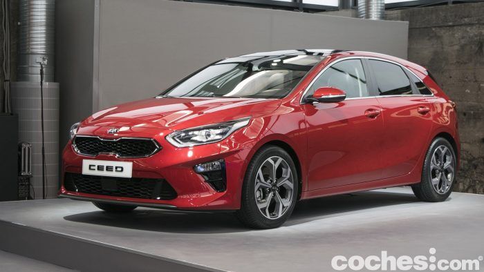 Kia Ceed Presentacion 12 700x394
