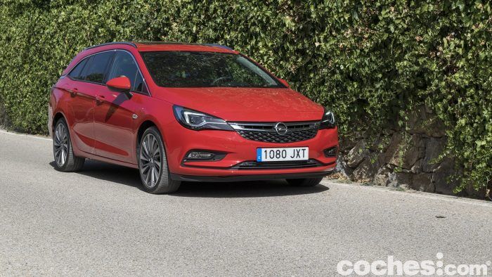 Opel Astra Sports Tourer Prueba 27 700x394