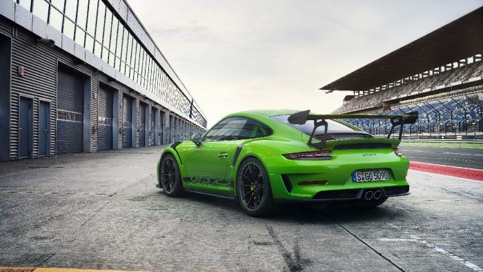 Porsche 911 Gt3 Rs 2018 6 700x394
