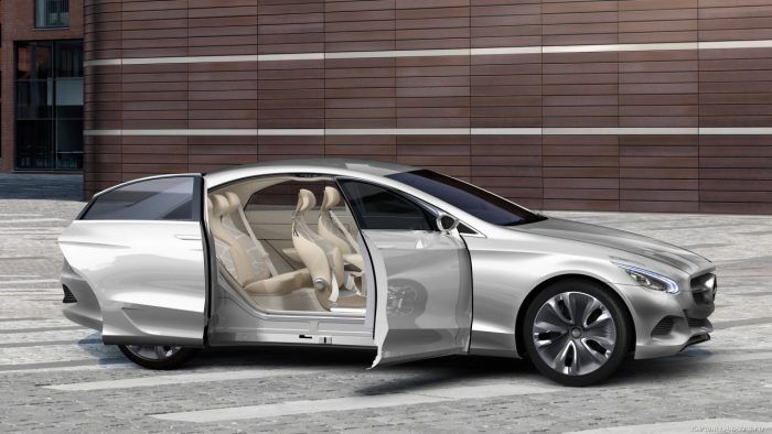 Mercedes Benz F 800 Style 2010 700x394