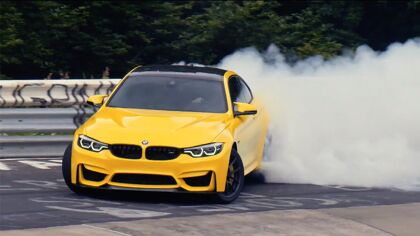 Un BMW M4 CS derrapando en el ‘Infierno Verde’, lo más llamativo que verás hoy