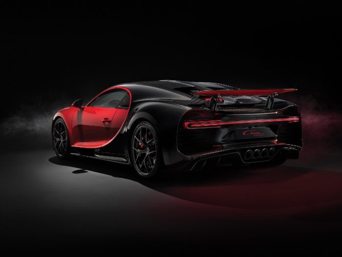 Bugatti Chiron Sport 3 700x526