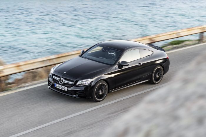 Mercedes Amg C 43 4matic Coupe 28 700x466