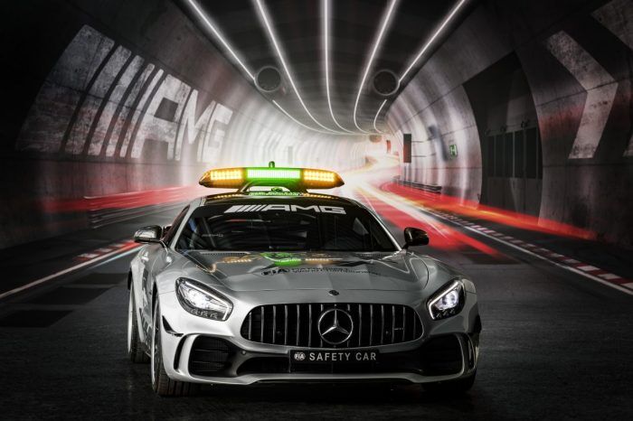 Mercedes Amg Gt R Safety Car Formula 1 7 700x466