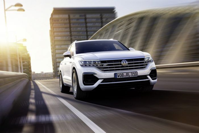 Volkswagen Touareg 2018 13 700x466