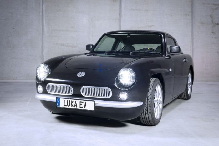 LukaEV2 700x467