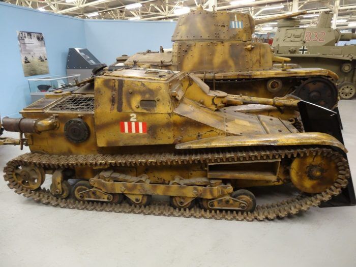 Carroscombate1 700x525