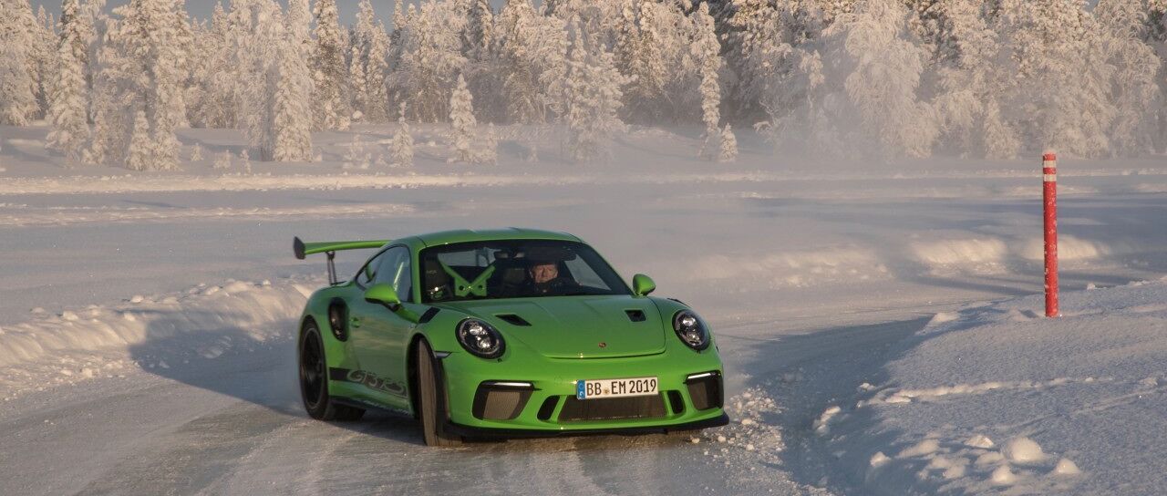 Todas las noticias de coches en un solo portal: Pruebas, fotos, vídeos, informes...