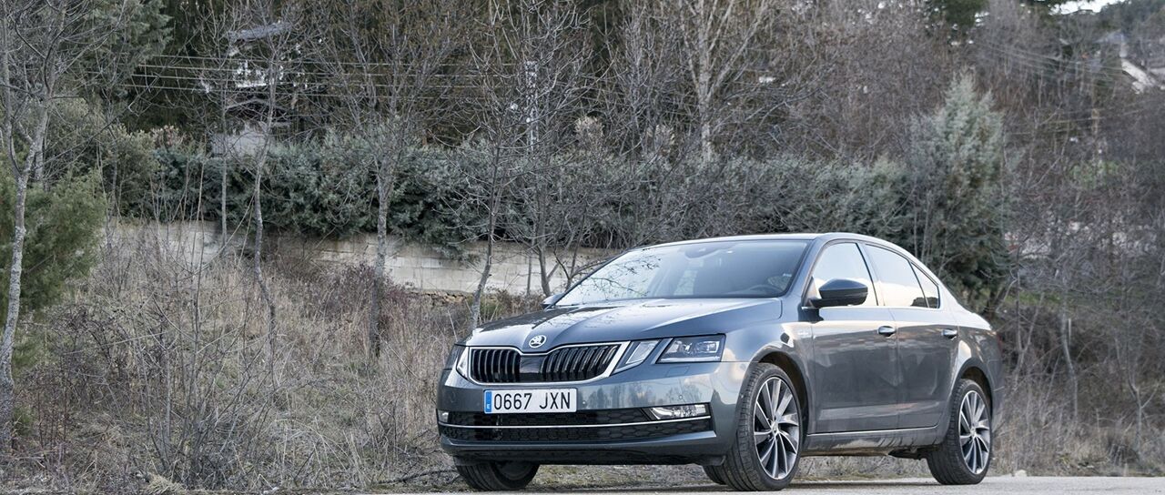 Todas las noticias de coches en un solo portal: Pruebas, fotos, vídeos, informes...