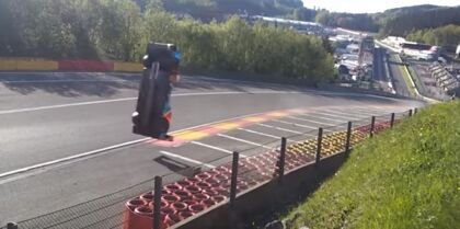 ¿Cómo ha podido volar así? El accidente de Matevos Issakyan en las 6 horas de Spa