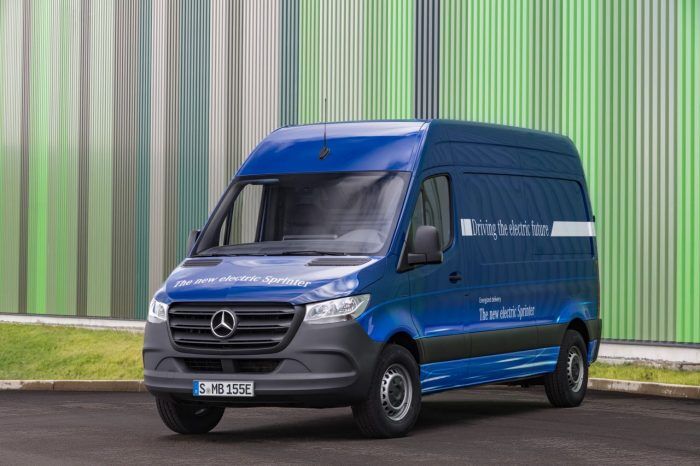 Mercedes Benz ESprinter 2019 5 700x466